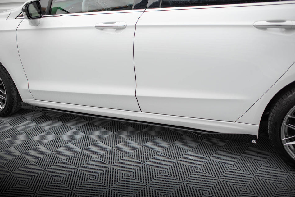 Street Pro Seitenschweller + Flaps Ford Mondeo Sport MK5 Facelift / Fusion Sport MK2 Facelift