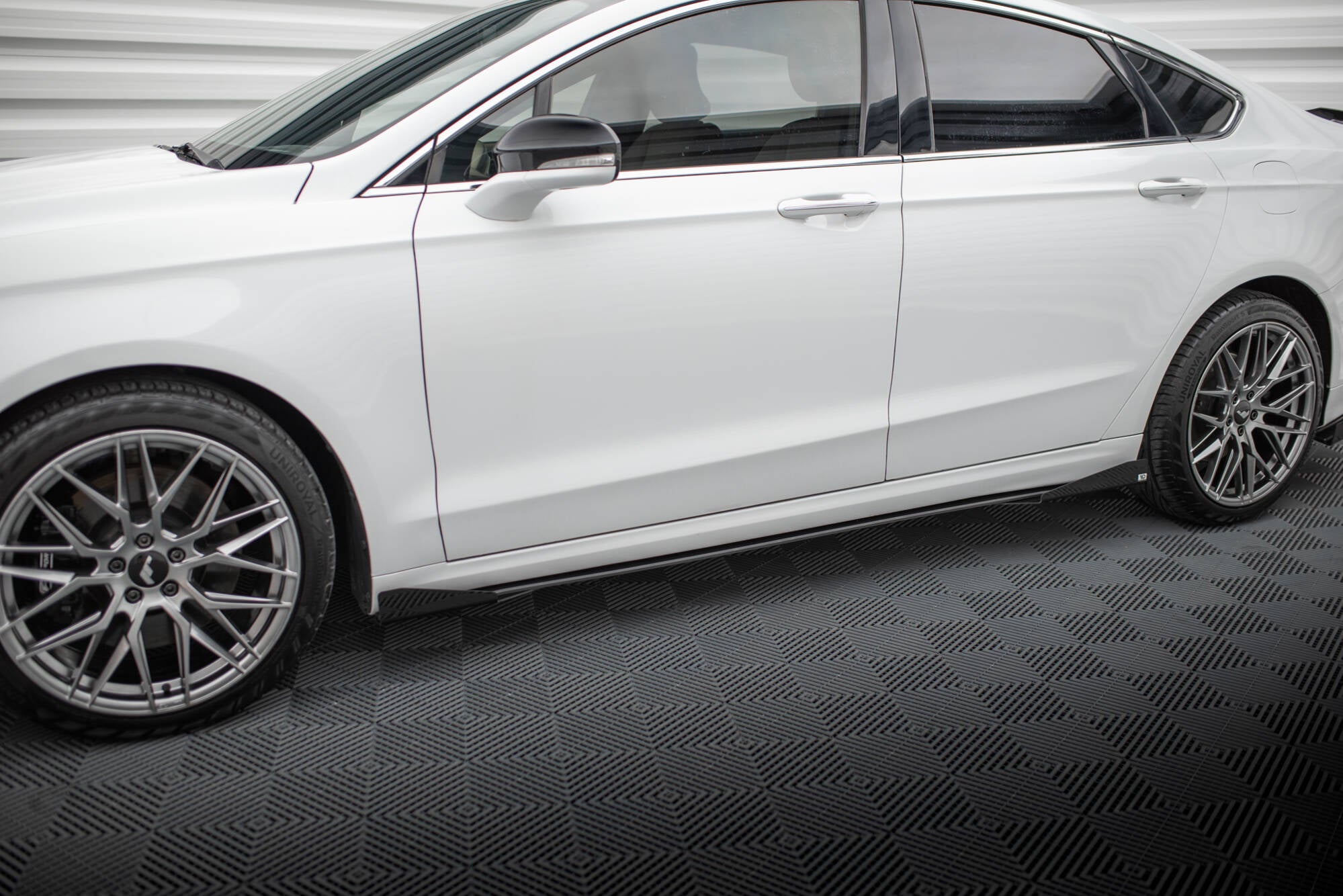 Street Pro Seitenschweller + Flaps Ford Mondeo Sport MK5 Facelift / Fusion Sport MK2 Facelift