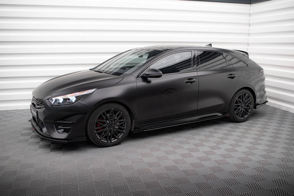 Street Pro Seitenschweller + Flaps Kia Proceed GT / GT-Line MK1 Facelift / Ceed GT MK3 Facelift