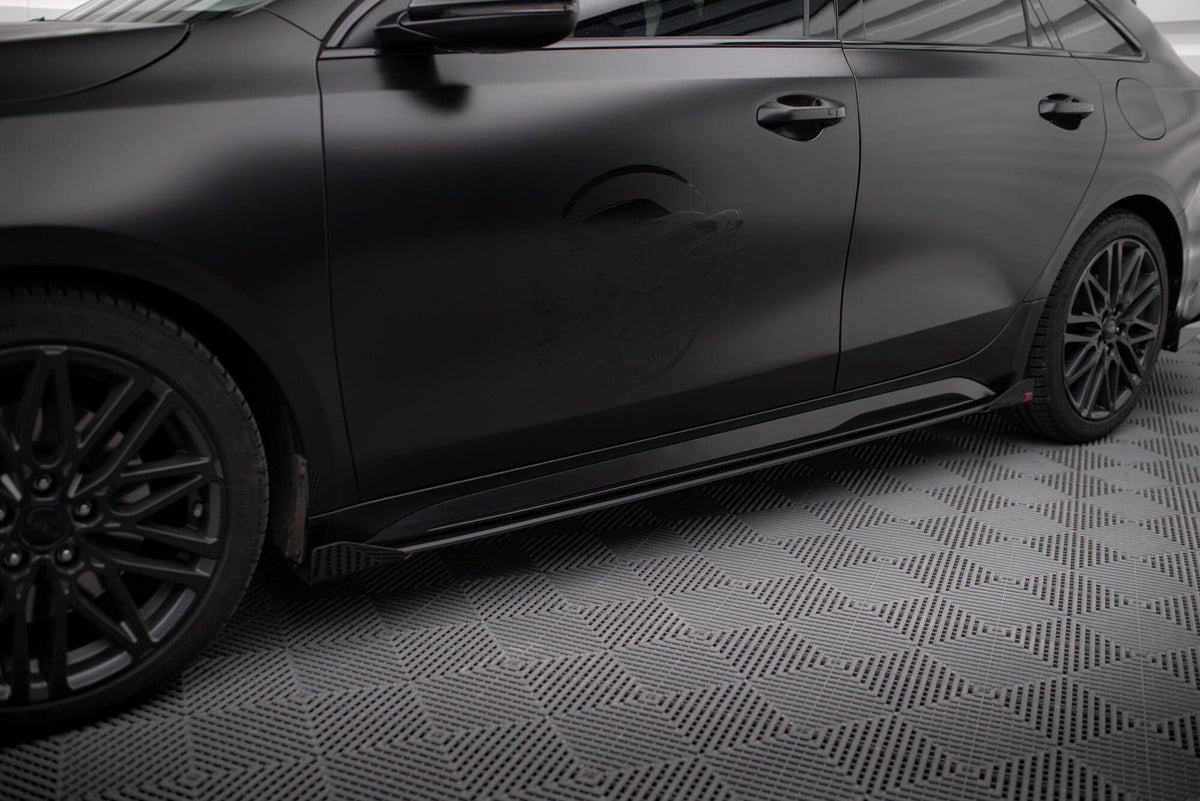 Street Pro Seitenschweller + Flaps Kia Proceed GT / GT-Line MK1 Facelift / Ceed GT MK3 Facelift