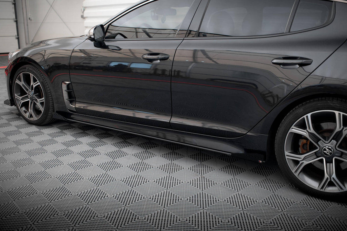 Street Pro Seitenschweller + Flaps Kia Stinger GT / GT-Line / Standard MK1