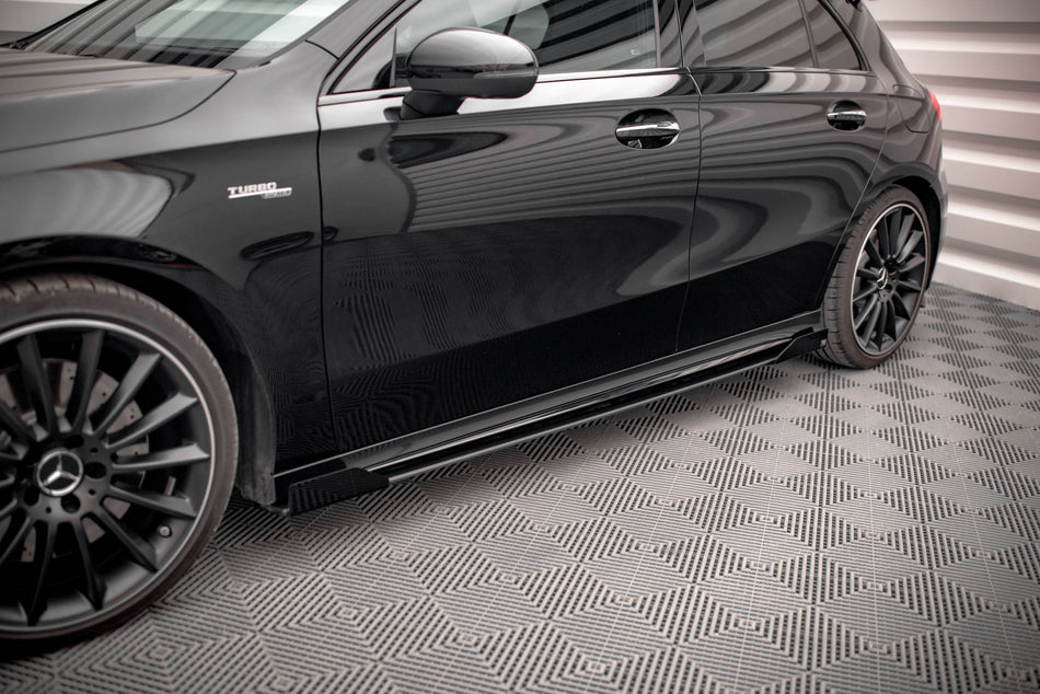 Street Pro Seitenschweller + Flaps Mercedes A35 AMG / AMG-Line Aero Pack W177