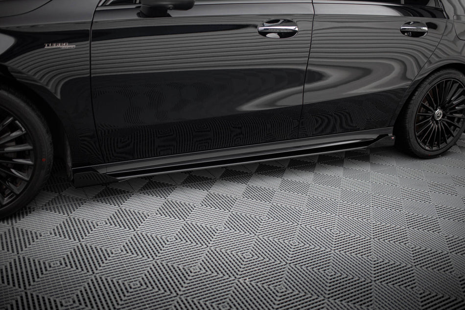 Street Pro Seitenschweller + Flaps Mercedes-AMG A35 W177 Facelift