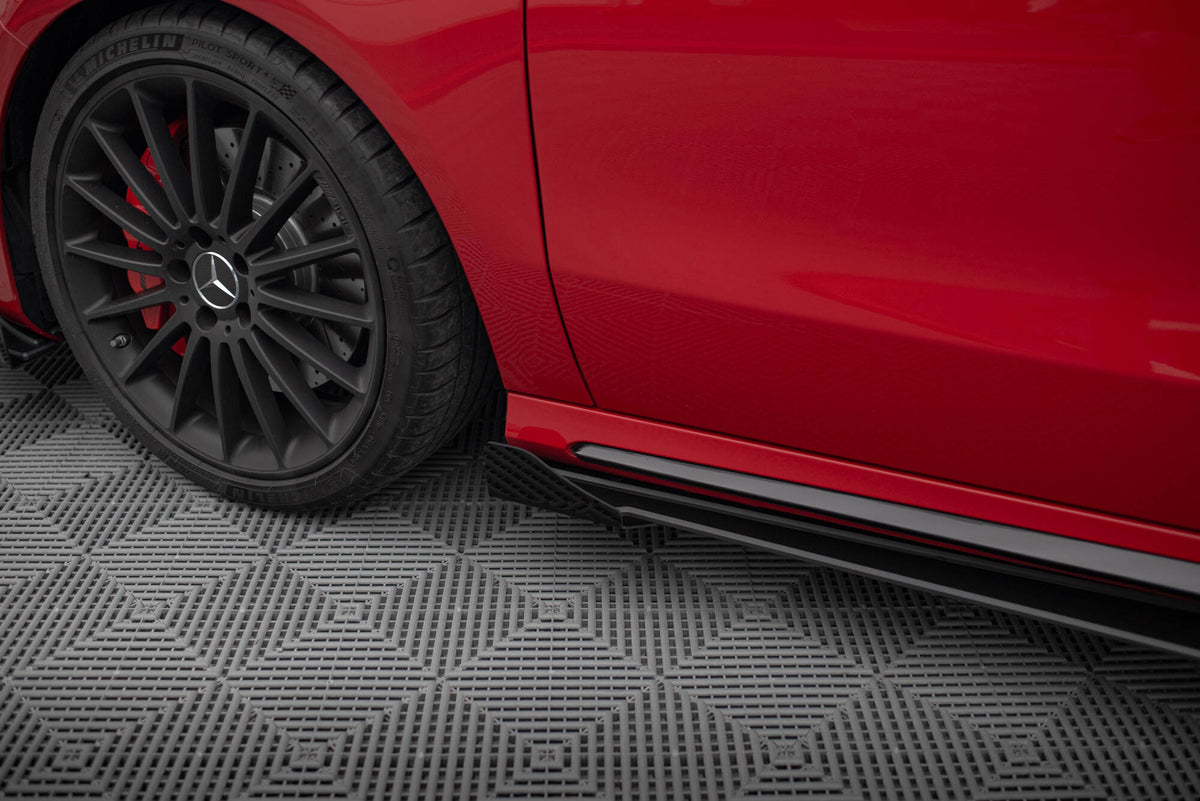 Street Pro Seitenschweller + Flaps Mercedes-Benz A 45 AMG W176 Facelift