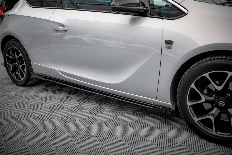 Street Pro Seitenschweller + Flaps Opel Astra GTC OPC-Line J