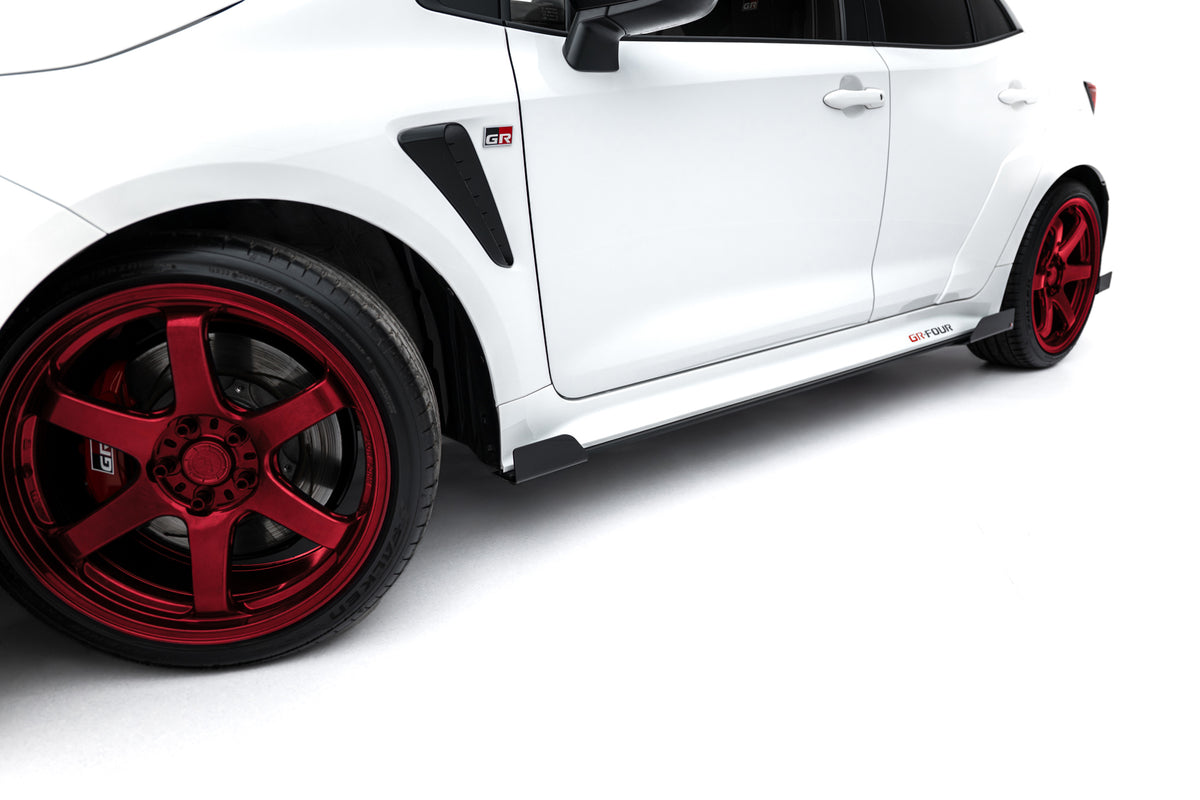 Street Pro Seitenschweller + Flaps Toyota GR Corolla MK12