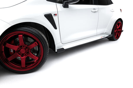 Street Pro Seitenschweller + Flaps Toyota GR Corolla MK12