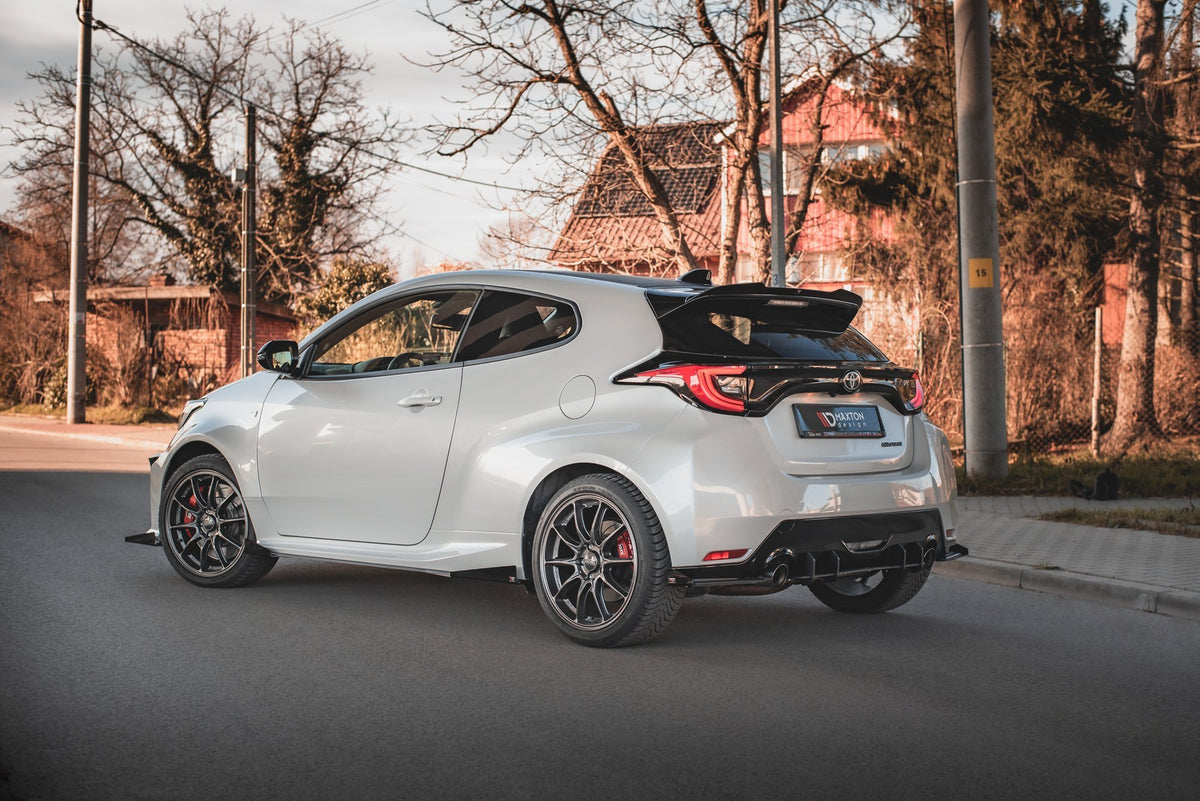 Street Pro Seitenschweller + Flaps Toyota GR Yaris MK4