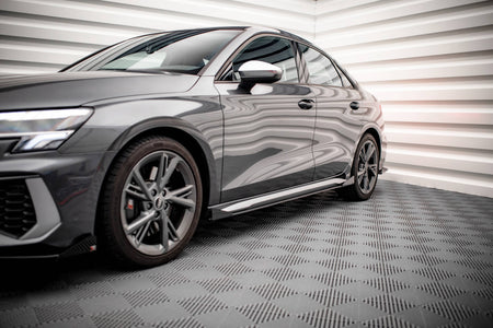 Street Pro Seitenschweller + Flaps V.1 Audi S3 / A3 S-Line 8Y / 8Y Facelift