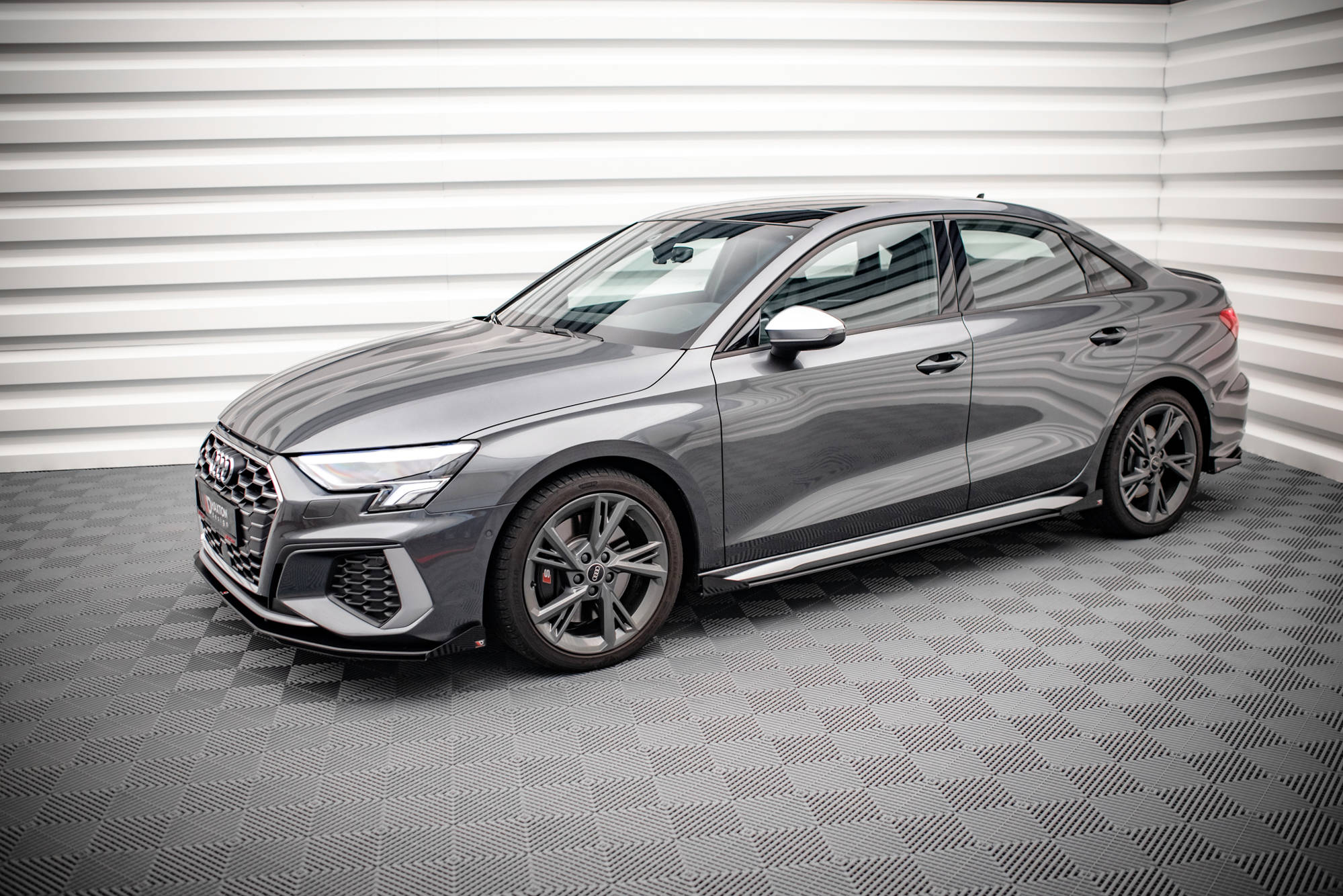 Street Pro Seitenschweller + Flaps V.1 Audi S3 / A3 S-Line 8Y / 8Y Facelift