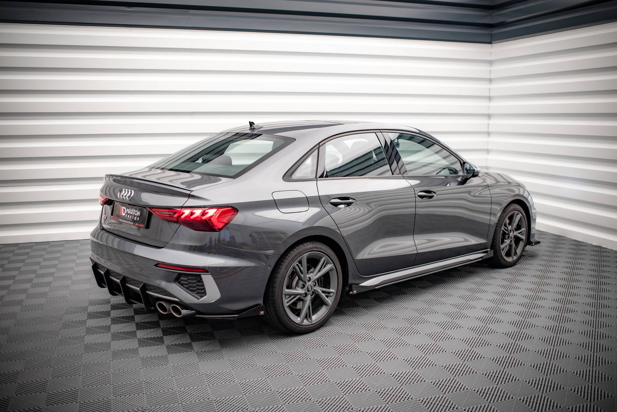 Street Pro Seitenschweller + Flaps V.1 Audi S3 / A3 S-Line 8Y / 8Y Facelift