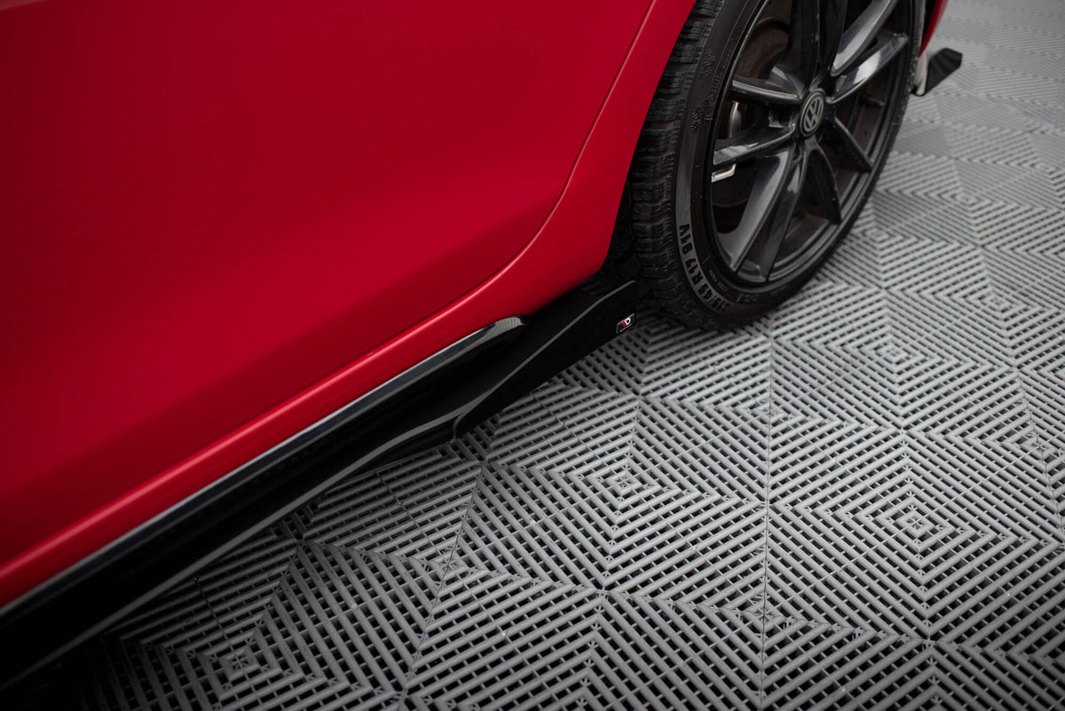 Street Pro Seitenschweller + Flaps Volkswagen Golf GTI MK6