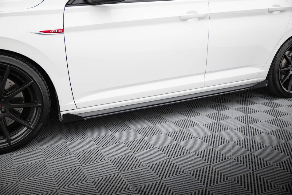 Street Pro Seitenschweller + Flaps Volkswagen Jetta GLI MK7
