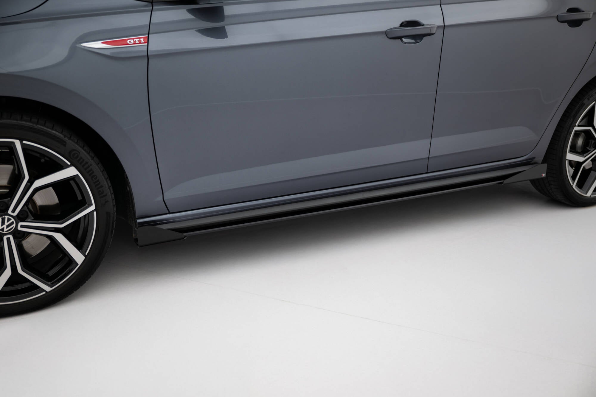 Street Pro Seitenschweller + Flaps Volkswagen Polo GTI MK6 Facelift