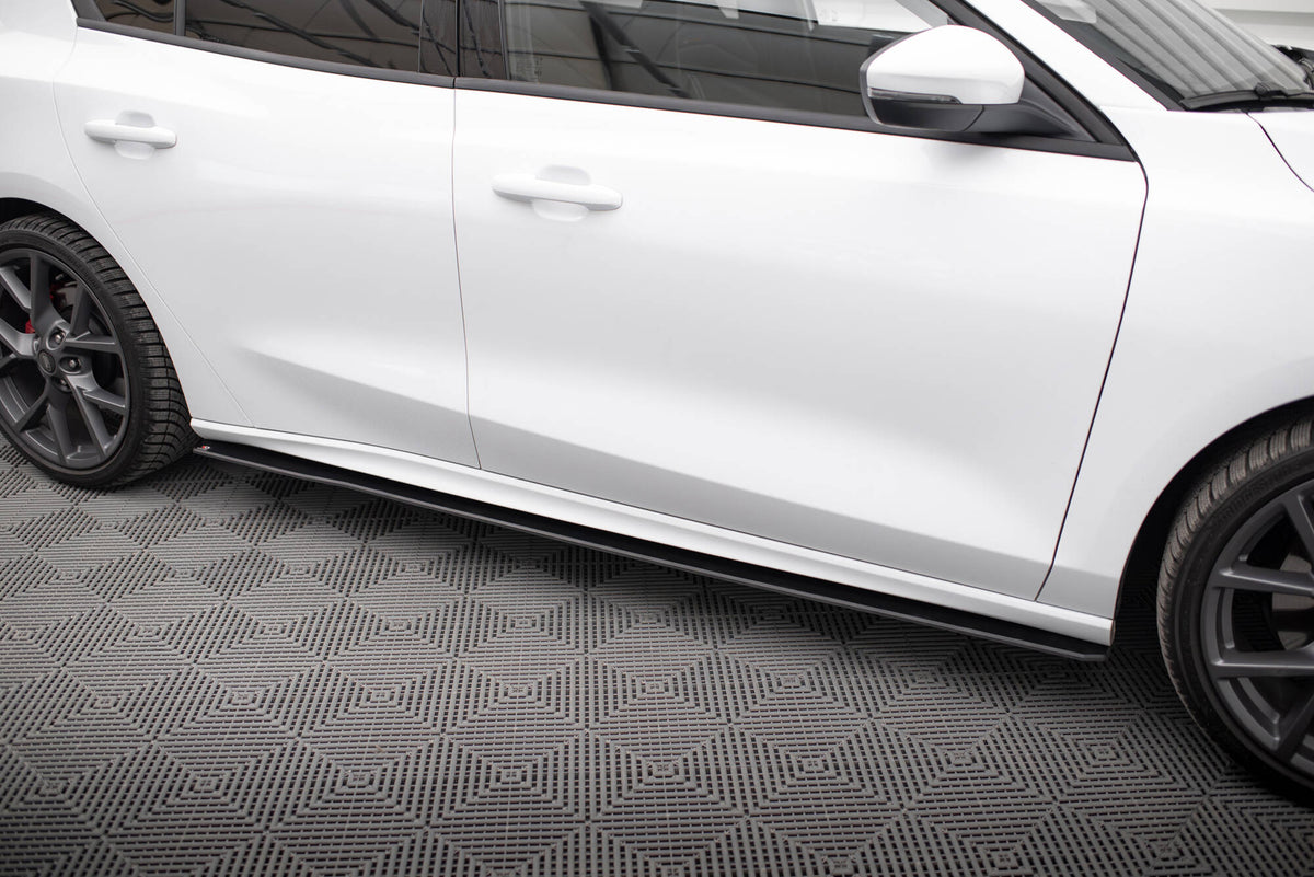 Street Pro Seitenschweller Ford Focus ST / ST-Line MK4