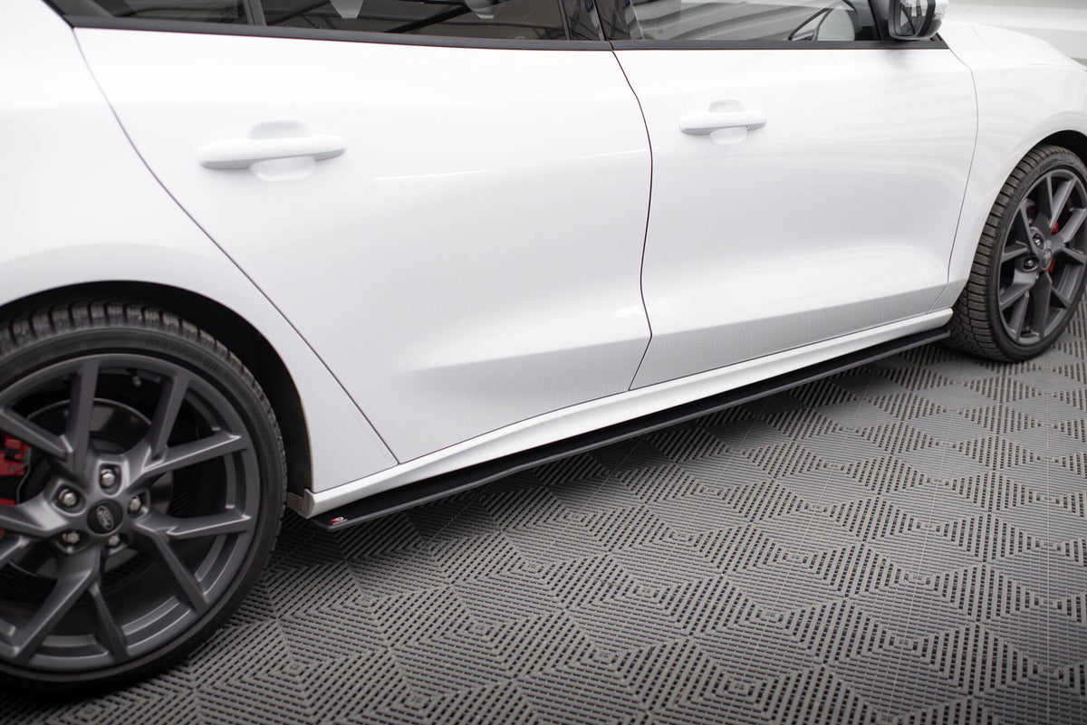 Street Pro Seitenschweller Ford Focus ST / ST-Line MK4