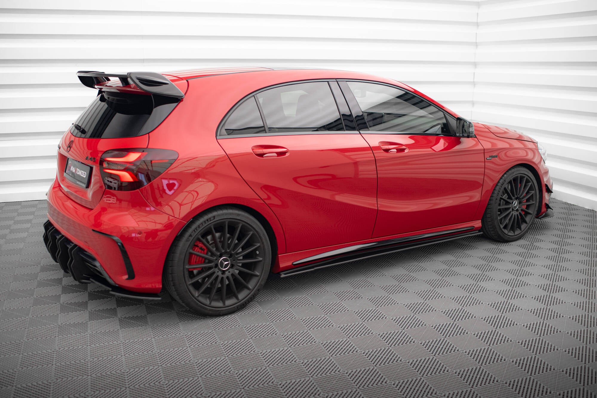 Street Pro Seitenschweller Mercedes-Benz A 45 AMG W176 Facelift