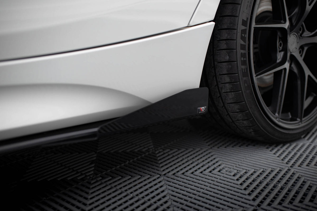 Street Pro Seitenschweller V.2 + Flaps BMW 1 F20 M135i / M140i / M-PACK