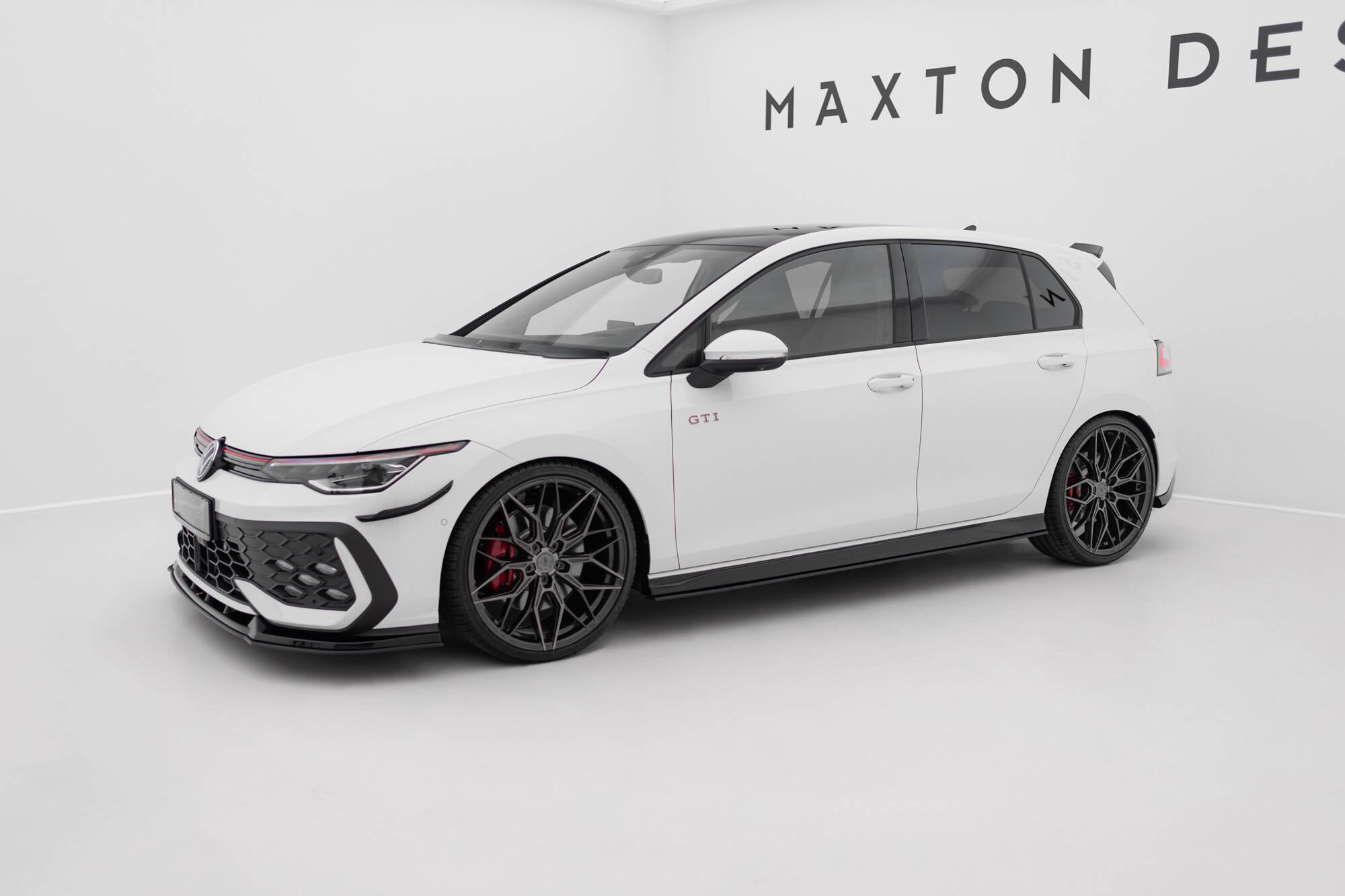 Street Pro Seitenschweller V.2 Volkswagen Golf GTI / GTE / GTI Clubsport / R-Line MK8
