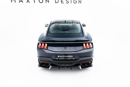 Die Erweiterung der Heckscheibe Ford Mustang Dark Horse MK7